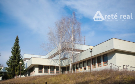 ARETÉ REAL - INVESTIČNÁ PRÍLEŽITOSŤ "PREDAJ BUDOVY S MNOHÝMI MOŽNOSŤAMI VYUŽITIA, LIMBACH, POTOČNÁ"