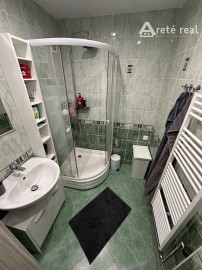 ARETÉ REAL – PRIESTRANNÝ KLIMATIZOVANÝ 3-IZBOVÝ BYT S LODŽIOU, PEZINOK, LACA NOVOMESKÉHO