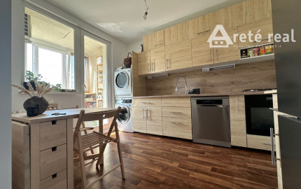 ARETÉ REAL – PRIESTRANNÝ KLIMATIZOVANÝ 3-IZBOVÝ BYT S LODŽIOU, PEZINOK, LACA NOVOMESKÉHO