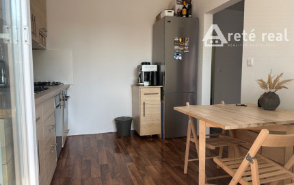 ARETÉ REAL – PRIESTRANNÝ KLIMATIZOVANÝ 3-IZBOVÝ BYT S LODŽIOU, PEZINOK, LACA NOVOMESKÉHO