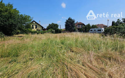 Areté real - Predaj pozemku na stavbu rodinného domu vo výbornej lokalite v obci Limbach