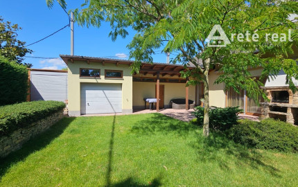 Areté real - Predaj veľmi pekného, výborne dispozične riešeného 5-izbového rodinného domu s garážou vo vyhľadávanej lokalite, obec Limbach, ul. Pri Kockách