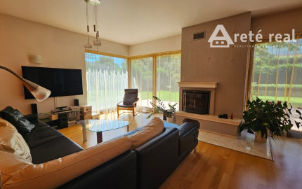 Areté real - Predaj veľmi pekného, výborne dispozične riešeného 5-izbového rodinného domu s garážou vo vyhľadávanej lokalite, obec Limbach, ul. Pri Kockách