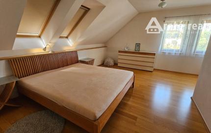 Areté real - Predaj veľmi pekného, výborne dispozične riešeného 5-izbového rodinného domu s garážou vo vyhľadávanej lokalite, obec Limbach, ul. Pri Kockách