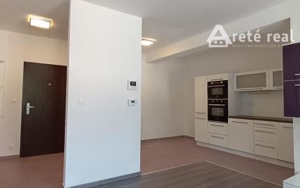 ARETÉ REAL - PREDAJ TEHLOVÉHO, SLNEČNÉHO 2-IZ.BYTU S VEĽKORYSOU VÝMEROU,CENTRUM MESTA PEZINOK