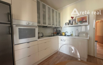 ARETÉ REAL – PRIESTRANNÝ 3-IZBOVÝ BYT S LODŽIOU A NÁDHERNÝM VÝHĽADOM, PEZINOK, SVATOPLUKOVA