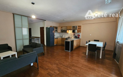 Areté real - Rezervovane! Prenájom veľmi pekného, priestranného 3-izbového bytu s 2 loggiami a garážou, Pezinok, ul. Dona Sandtnera