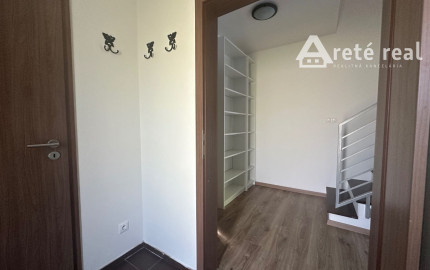 ARETÉ REAL – PRENÁJOM ZARIADENÉHO BYTU SO ZARIADENOU ZÁHRADOU A BAZÉNOM, PARKOVANÍM, PEZINOK, ŠTEBERLOVA