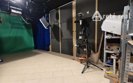 Areté real - Prenájom dvojpodlažného rodinného domu s profesionálnym nahrávacím štúdiom, ul. Hrachová, Bratislava
