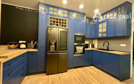 ARETÉ REAL - PREDAJ 3-IZBOVÉHO BYTU S TERASOU. ZÁHRADKOU A PARKOVACÍM STÁTÍM V NOVOSTAVBE SEVERKA, PEZINOK, SUVOROVOVA