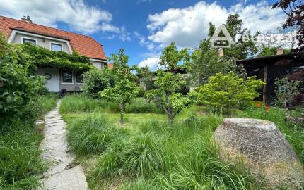 ARETÉ REAL – PREDAJ POLYFUNKČNEJ BUDOVY SO SKLADOVOU HALOU V CENTRE PEZINKA, JESENSKÉHO