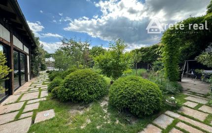 ARETÉ REAL – PREDAJ POLYFUNKČNEJ BUDOVY SO SKLADOVOU HALOU V CENTRE PEZINKA, JESENSKÉHO