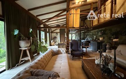 ARETÉ REAL – PREDAJ POLYFUNKČNEJ BUDOVY SO SKLADOVOU HALOU V CENTRE PEZINKA, JESENSKÉHO