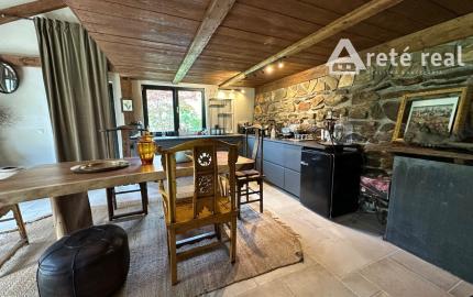 ARETÉ REAL – PREDAJ POLYFUNKČNEJ BUDOVY SO SKLADOVOU HALOU V CENTRE PEZINKA, JESENSKÉHO