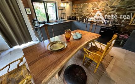 ARETÉ REAL – PREDAJ POLYFUNKČNEJ BUDOVY SO SKLADOVOU HALOU V CENTRE PEZINKA, JESENSKÉHO