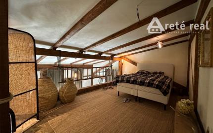 ARETÉ REAL – PREDAJ POLYFUNKČNEJ BUDOVY SO SKLADOVOU HALOU V CENTRE PEZINKA, JESENSKÉHO