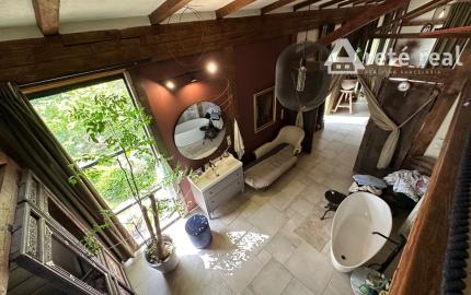 ARETÉ REAL – PREDAJ POLYFUNKČNEJ BUDOVY SO SKLADOVOU HALOU V CENTRE PEZINKA, JESENSKÉHO