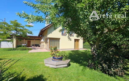 Areté real - Predaj veľmi pekného, výborne dispozične riešeného 5-izbového rodinného domu s garážou vo vyhľadávanej lokalite, obec Limbach, ul. Pri Kockách