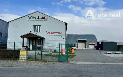 ARETÉ REAL – PREDAJ OBCHODNÉHO AREÁLU SO SKLADOVOU HALOU, BUDOVOU OBCHODU A SLUŽIEB A VONKAJŠÍM SKLADOM