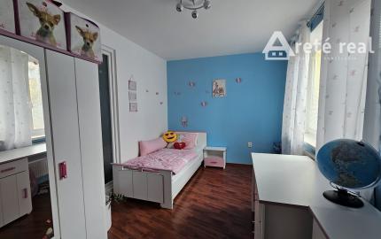 Arete real- Prenájom veľmi pekného 2,5-izbového bytu v Pezinku, sídl. Muškát