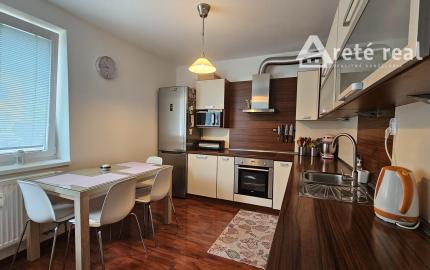 Arete real- Prenájom veľmi pekného 2,5-izbového bytu v Pezinku, sídl. Muškát