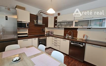 Arete real- Prenájom veľmi pekného 2,5-izbového bytu v Pezinku, sídl. Muškát