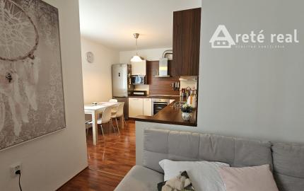 Arete real- Prenájom veľmi pekného 2,5-izbového bytu v Pezinku, sídl. Muškát