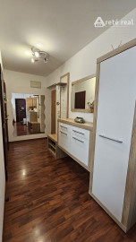 Arete real- Prenájom veľmi pekného 2,5-izbového bytu v Pezinku, sídl. Muškát