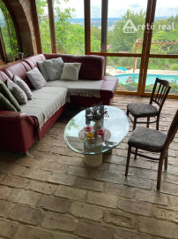 Areté real - Predaj nádhernej chaty s príjemnou atmosférou v krásnom prostredí pod lesom, s panoramatickým výhľadom, Bratislava III