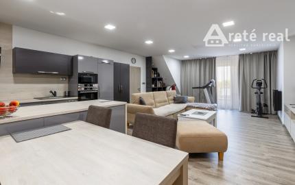 ARETÉ REAL - PREDAJ POLYFUNKČNEJ BUDOVY S MNOHÝM PRÍSLUŠENSTVOM A PARKOVISKOM, PEZINOK CENTRUM