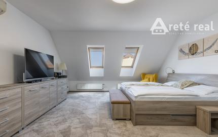 ARETÉ REAL - PREDAJ POLYFUNKČNEJ BUDOVY S MNOHÝM PRÍSLUŠENSTVOM A PARKOVISKOM, PEZINOK CENTRUM