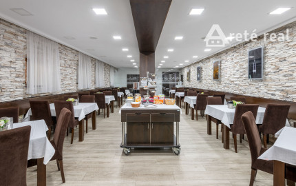 ARETÉ REAL - PREDAJ POLYFUNKČNEJ BUDOVY S MNOHÝM PRÍSLUŠENSTVOM A PARKOVISKOM, PEZINOK CENTRUM