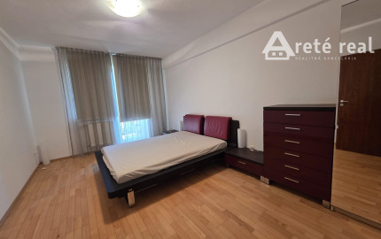 Areté real - Rezervovane! Prenájom veľmi pekného, priestranného 3-izbového bytu s 2 loggiami a garážou, Pezinok, ul. Dona Sandtnera