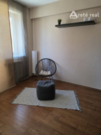 Areté real - Rezervovane! Prenájom veľmi pekného, priestranného 3-izbového bytu s 2 loggiami a garážou, Pezinok, ul. Dona Sandtnera