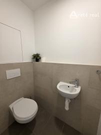 Areté real - Prenájom veľmi pekného 3-izbového bytu s možnosťou prenájmu vyhradeného parkovacieho miesta, Ovocné sady, Bratislava II