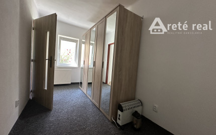 ARETÉ REAL – KÚSOK ROMANTICKÉHO VIDIEKA V CENTRE MESTA, PEZINOK, KALINČIAKOVA