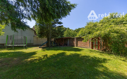 ARETÉ REAL – PREDAJ 4 -IZBOVÉHO RODINNÉHO DOMU S MNOHÝM PRÍSLUŠENSTVOM, BUDMERICE, PODHÁJSKA