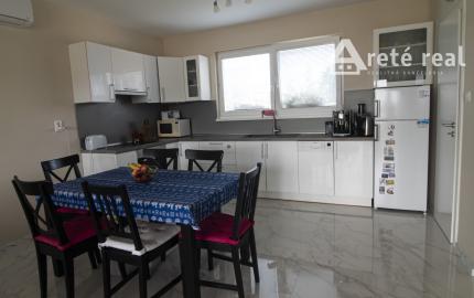 Areté real- Predaj priestranného bungalovu v Sloven. Grobe