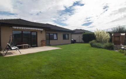 Areté real- Predaj priestranného bungalovu v Sloven. Grobe