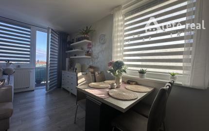 ARETÉ REAL - ZARIADENÝ 2-IZBOVÝ BYT S BALKÓNOM,  PARKOVACÍM MIESTOM, ENERGIAMI AJ INTERNETOM, SLOVENSKÝ GROB, RASTISLAVOVA