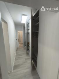 ARETÉ REAL - ZARIADENÝ 2-IZBOVÝ BYT S LODŽIOU AJ BALKÓNOM , ENERGIAMI A KTV, NITRA, VIKÁRSKA