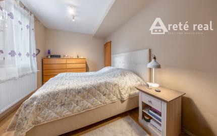 ARETÉ REAL – PREDAJ BUDOVY NA ŠPORTOVÉ A REKREAČNÉ ÚČELY S TROMA CHATKAMI, MODRA, HARMÓNIA