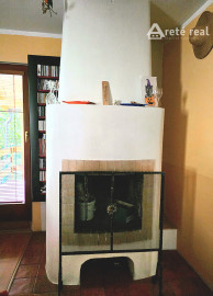 Areté real, Predaj dvojpodlažného rodinného domu s terasou, garážou a krásnou záhradou v blízkosti centra Pezinka, ul. Senecká