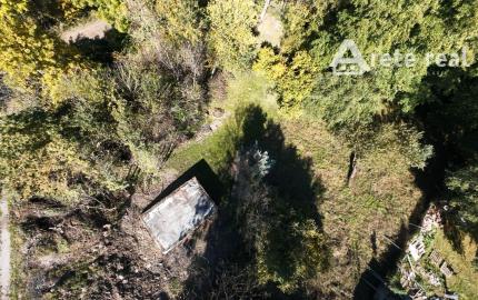 Areté real- Predaj pozemku 716m2 s možnosťou výstavby chaty.