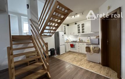 ARETÉ REAL – PREDAJ 4-IZBOVÉHO MEZONETOVÉHO BYTU S PARKOVANÍM, ZÁHRADKOU V CENTRE MESTA, PEZINOK, HOLUBYHO