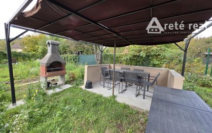 Areté real, Predaj pozemku v záhradkárskej lokalite vhodného na stavbu záhradnej chaty v krásnom prostredí, Krížna ul. Pezinok