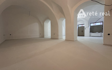 ARETÉ REAL - PRENÁJOM 145 m2 KOMERČNÉHO PRIESTORU V PRIAMOM CENTRE, PEZINOK, KOLLÁROVA