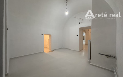 ARETÉ REAL - PRENÁJOM 145 m2 KOMERČNÉHO PRIESTORU V PRIAMOM CENTRE, PEZINOK, KOLLÁROVA