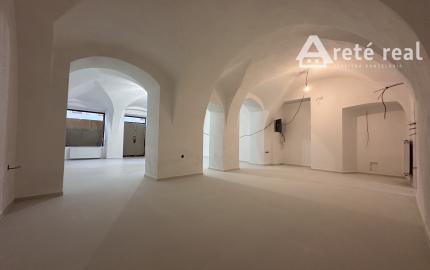 ARETÉ REAL - PRENÁJOM 145 m2 KOMERČNÉHO PRIESTORU V PRIAMOM CENTRE, PEZINOK, KOLLÁROVA