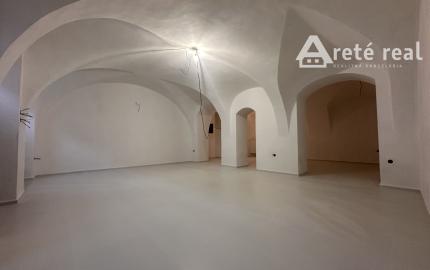 ARETÉ REAL - PRENÁJOM 145 m2 KOMERČNÉHO PRIESTORU V PRIAMOM CENTRE, PEZINOK, KOLLÁROVA